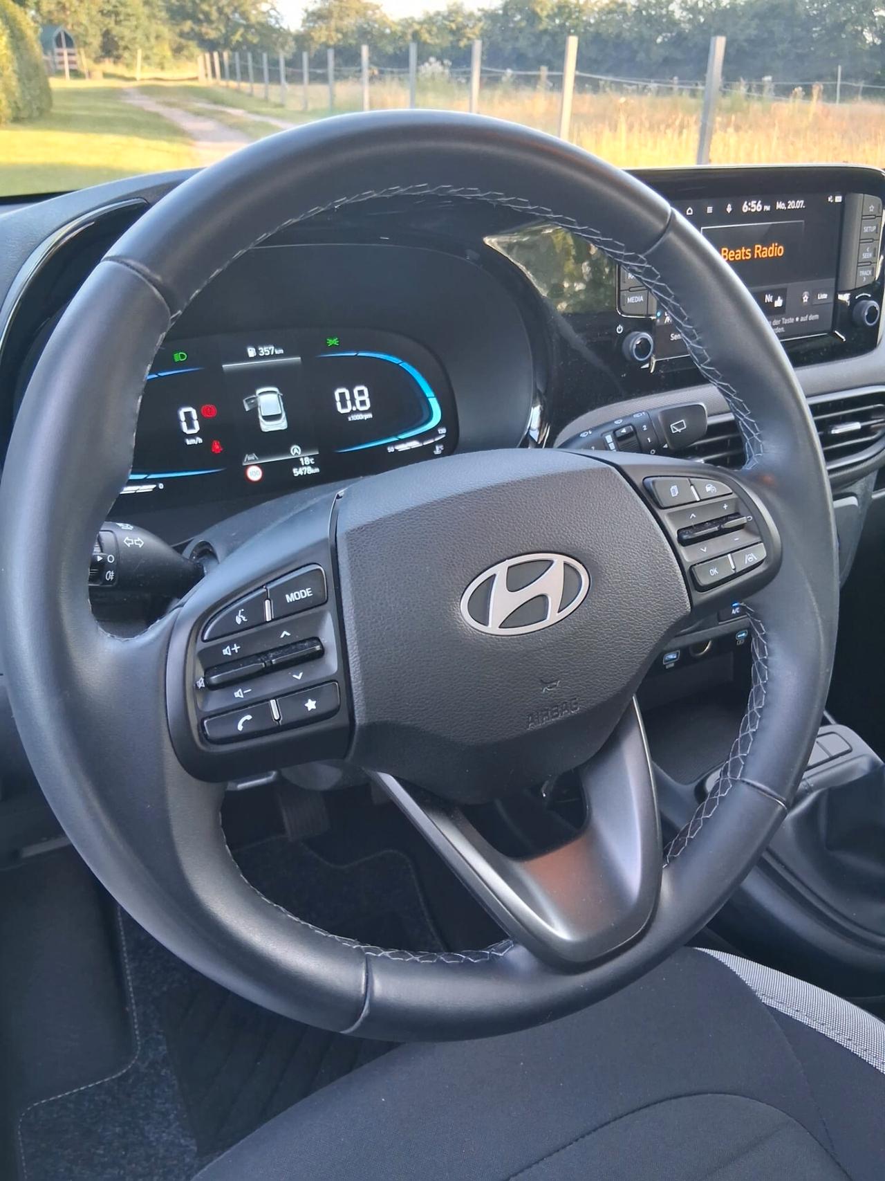 Hyundai i10 1.0 select
