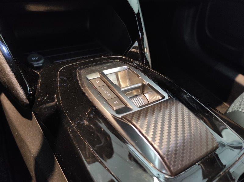 PEUGEOT 2008 2ª serie - 2008 PureTech 130 S&S EAT8 Allure