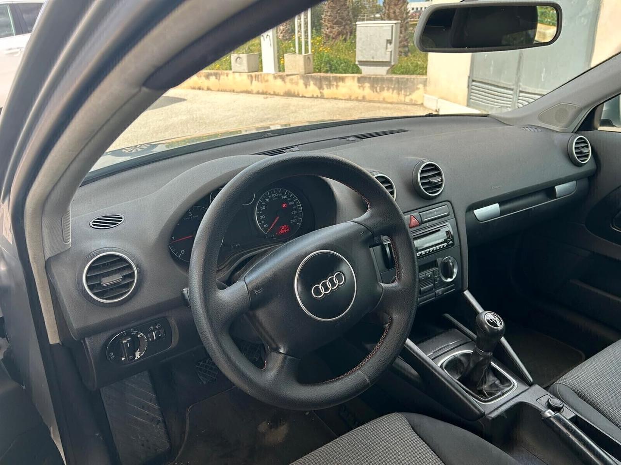 Audi A3 2.0 16V TDI Ambiente