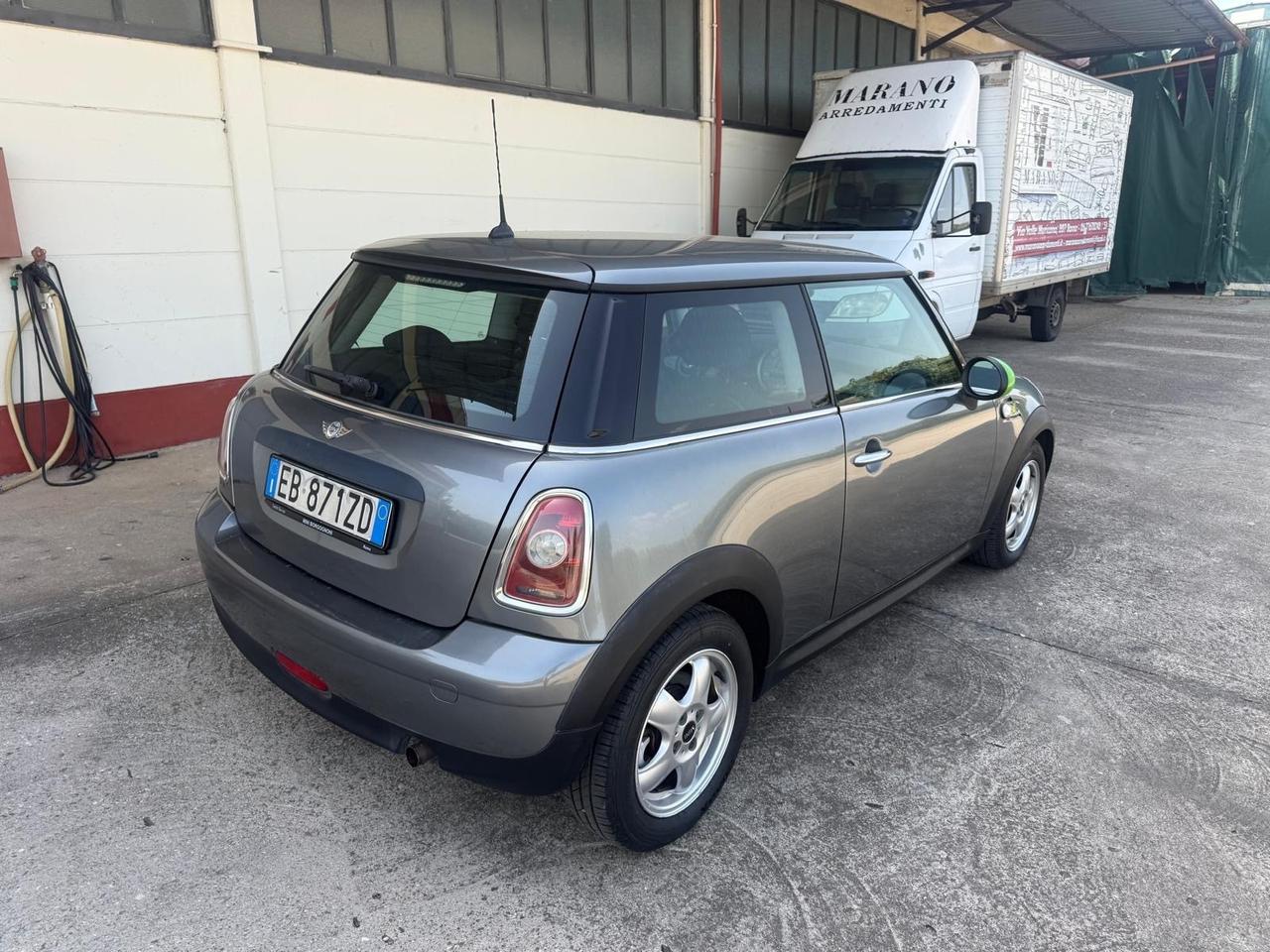 Mini Cooper Clubman 1.6 16V