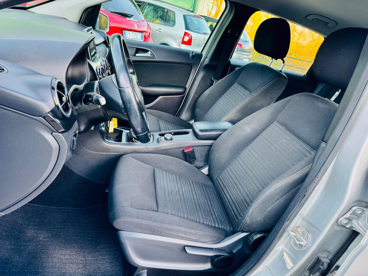 Mercedes-benz B 180 Premium ok neopatentati
