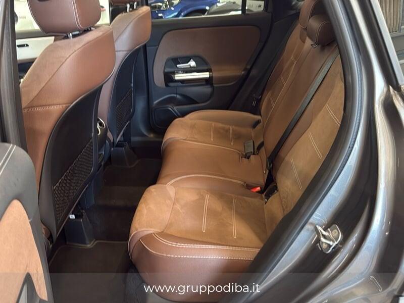 Mercedes-Benz GLA GLA-H247 2023 200 d AMG Line Advanced Plus auto