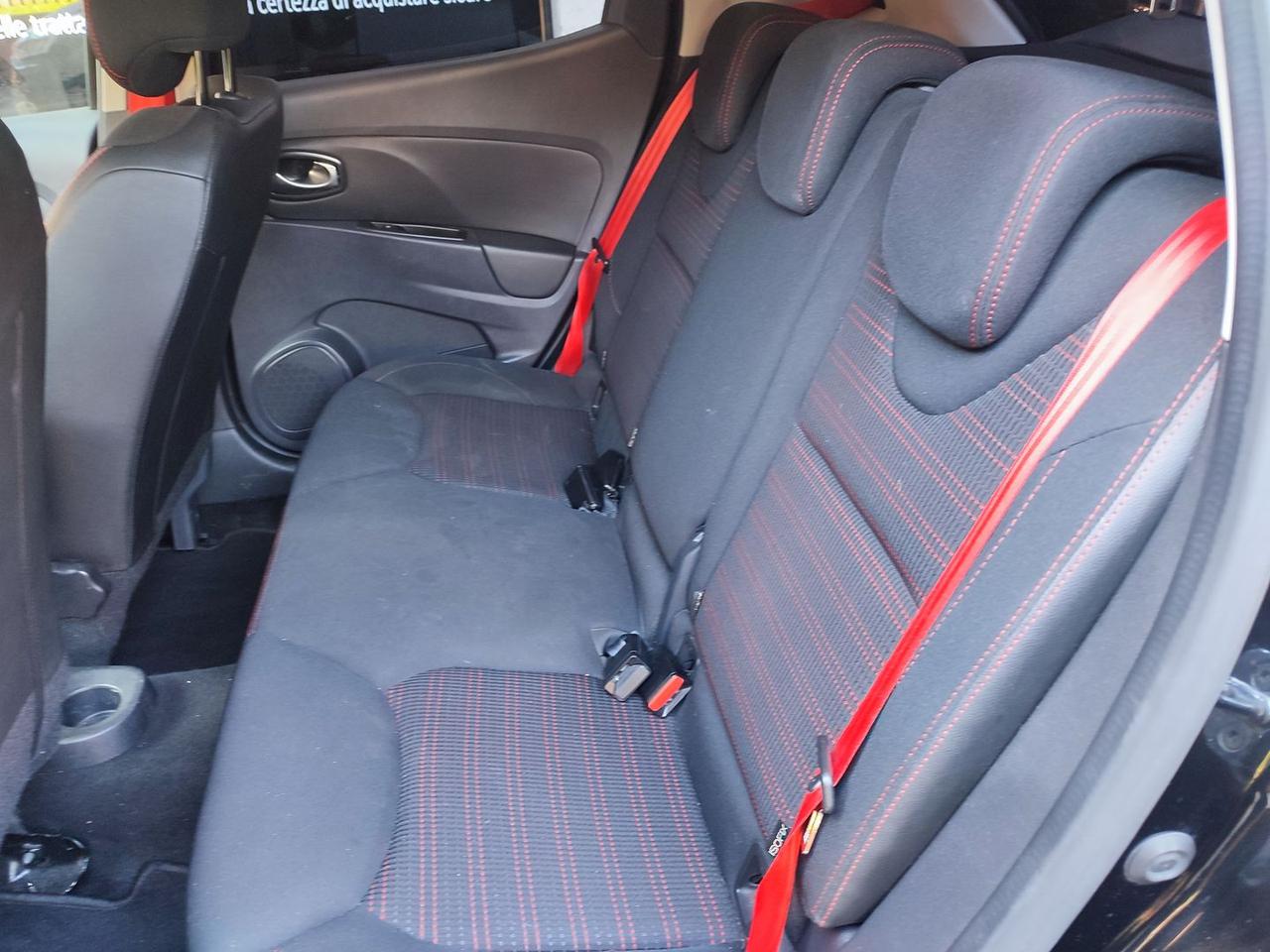 Renault Clio GT Line 1.6 Turbo TCe 220 R.S. Trophy