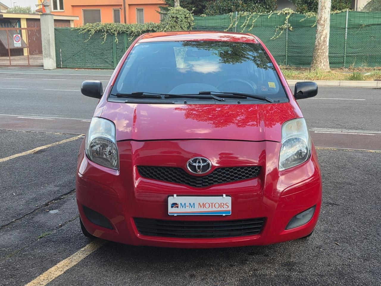 Toyota Yaris 1.0 3 porte Now Eco