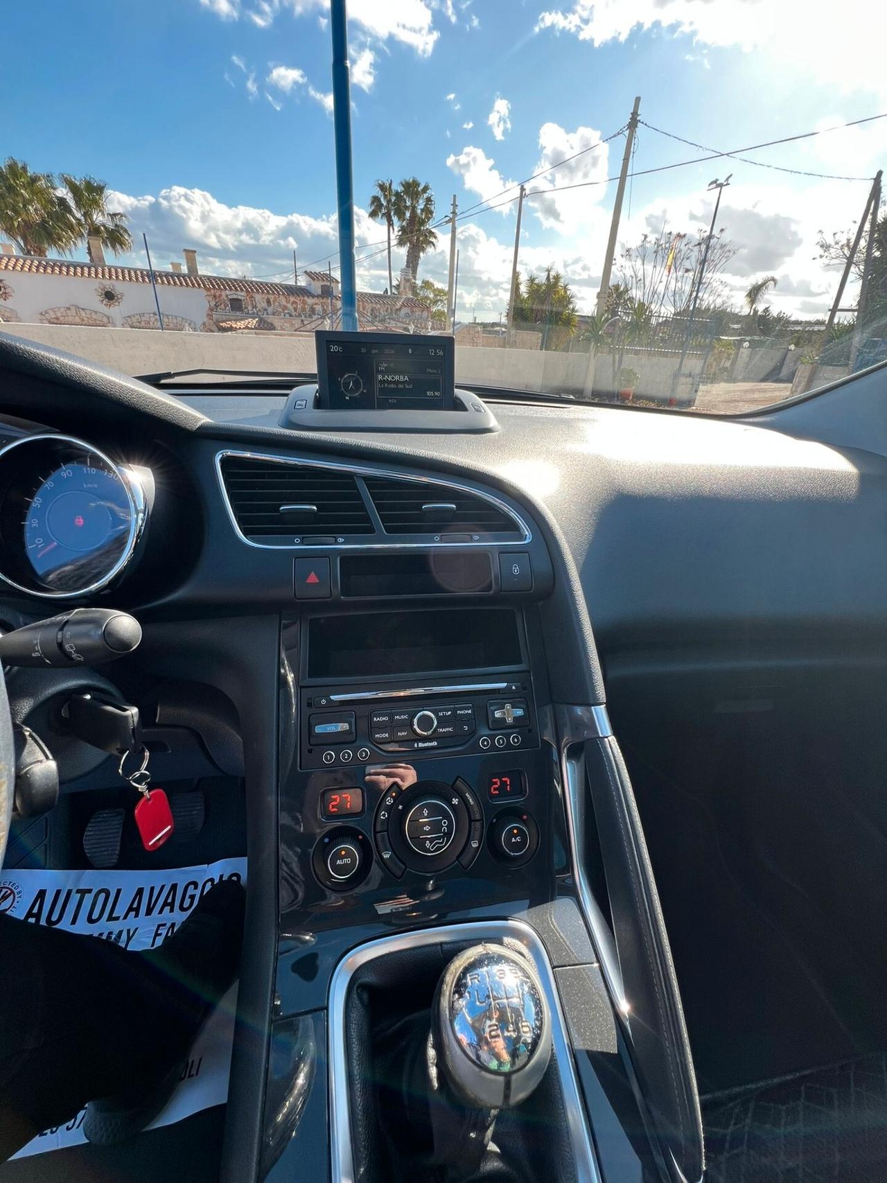 Peugeot 3008 1.6 HDi 115CV Business