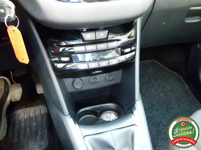 PEUGEOT 208 1.4 8V HDi 68CV 5p. Allure