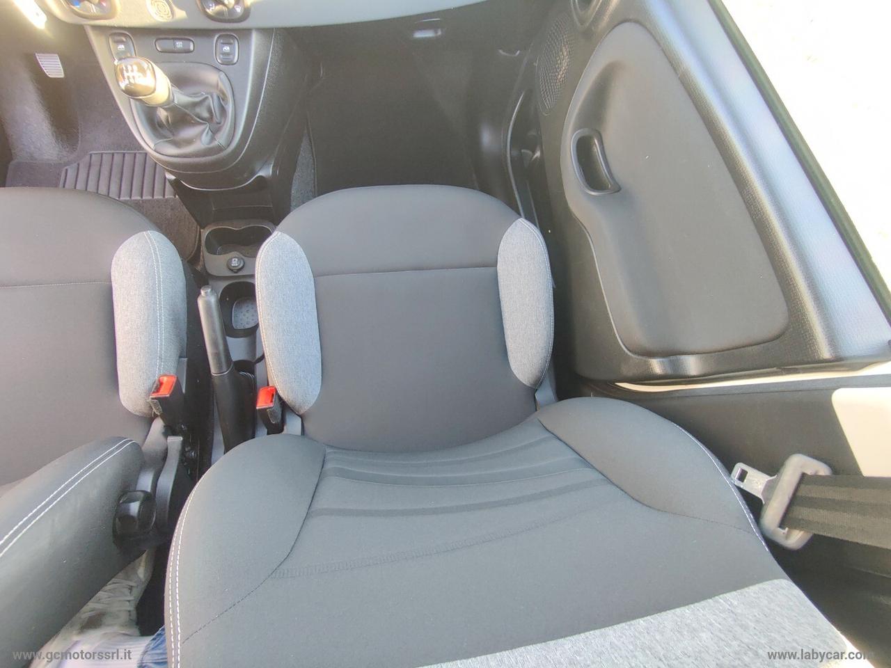 Fiat Panda 1.0 GSE S&S Hybrid Street Van 4 posti