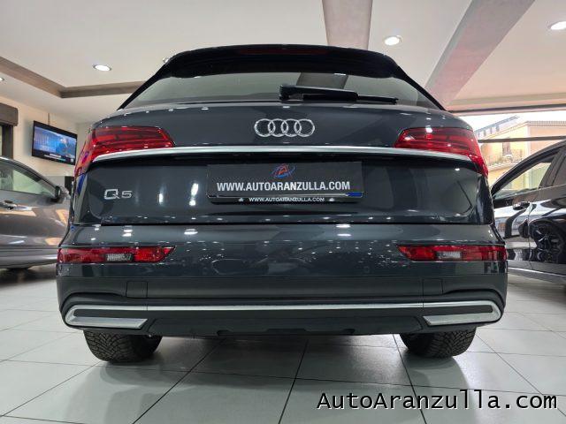 AUDI Q5 35 2.0 TDI 163CV S tronic Business Navi