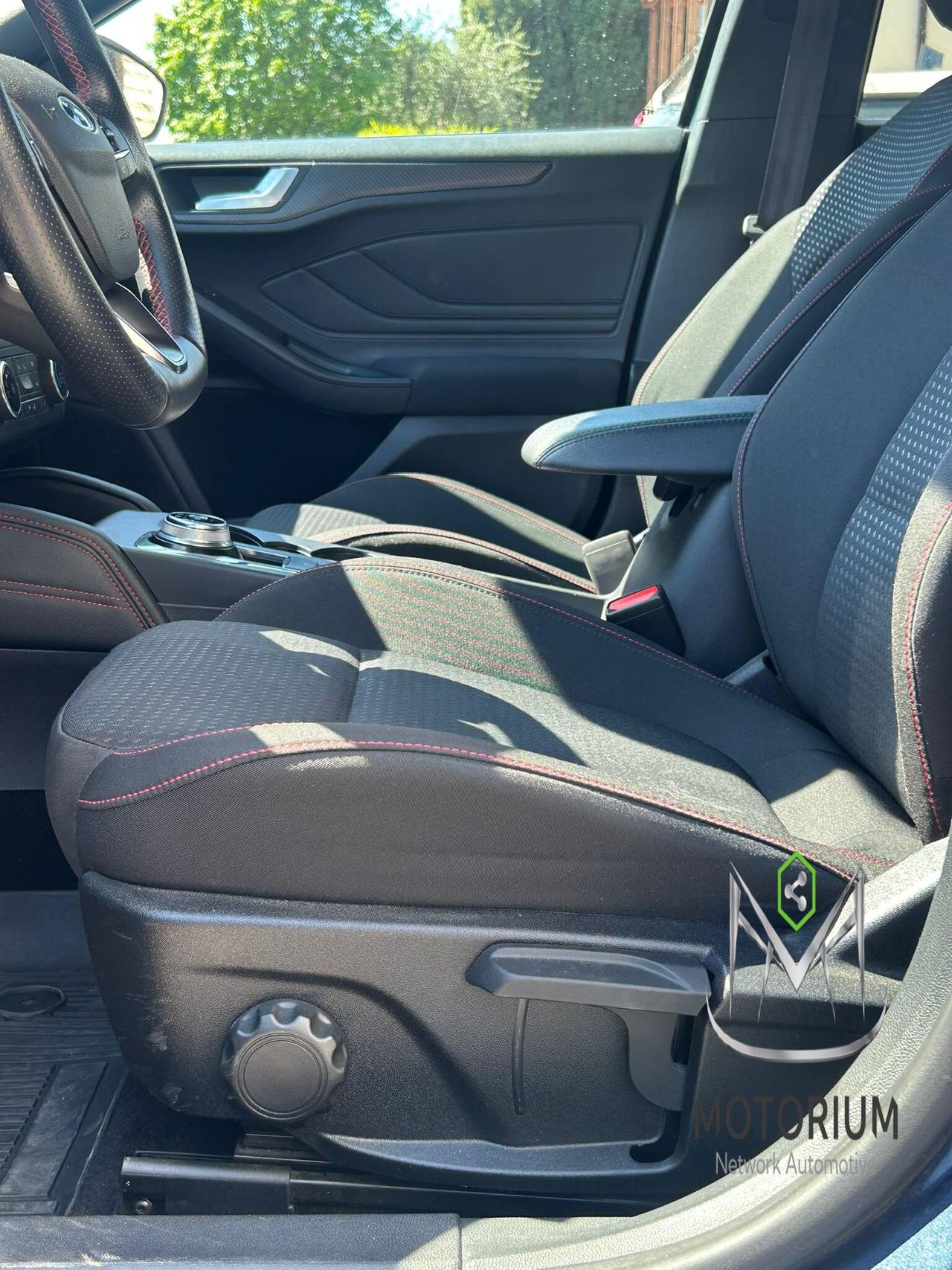 Ford Focus ST-LINE