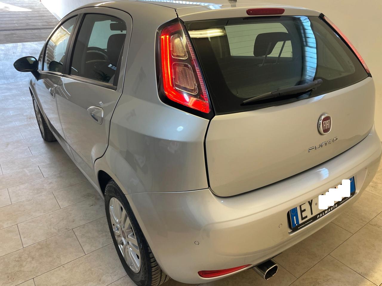 Fiat Punto 1.3 MJT II 85 CV Lounge FULL NEOPATENTATI TAGLIANDATA