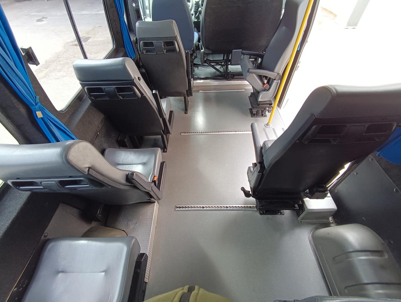 Fiat Ducato Maxi - 9 Posti Trasporto Disabili