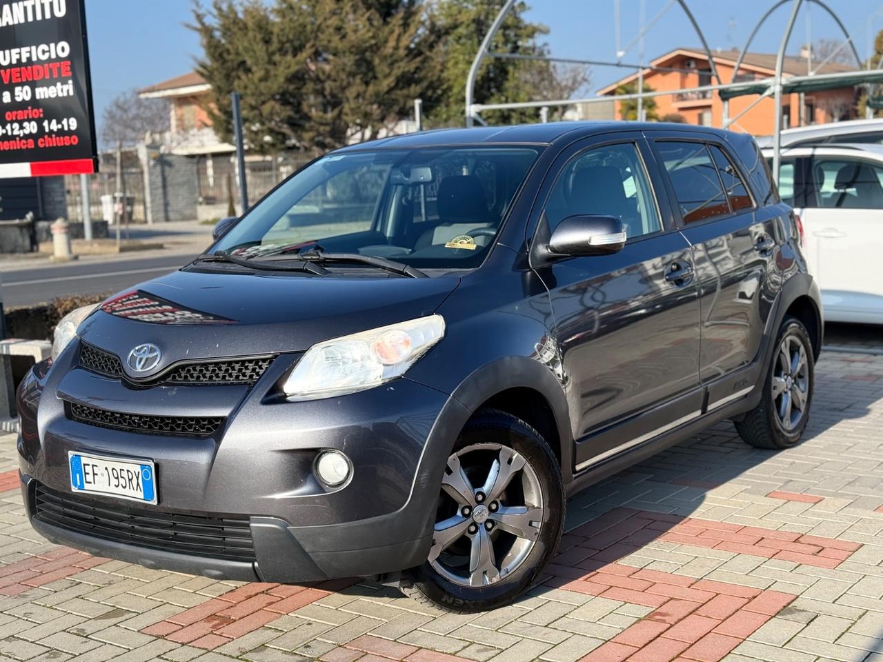 Toyota Urban Cruiser 1.4 D-4D AWD Sol