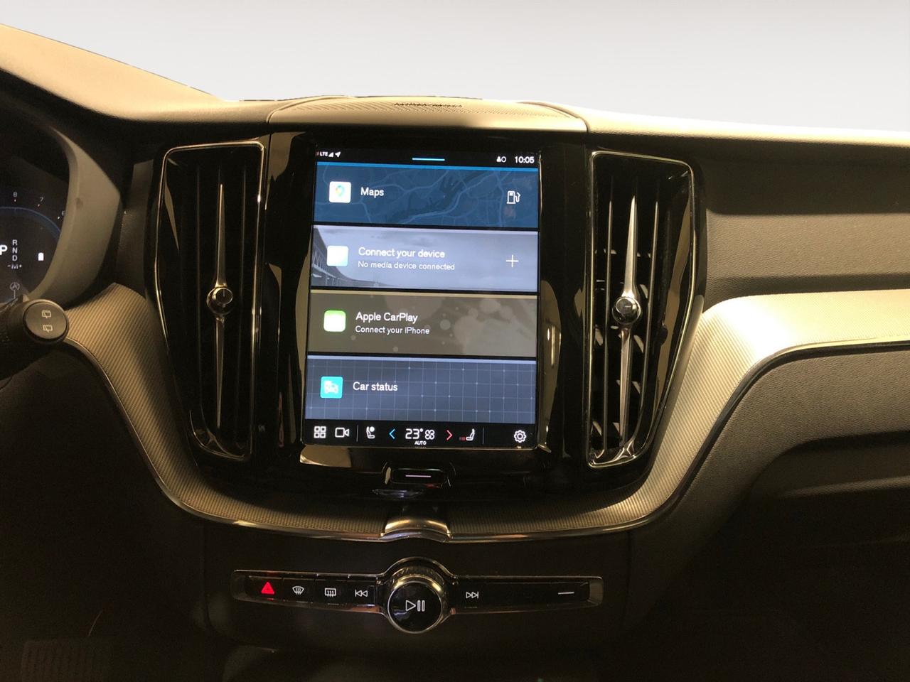 VOLVO XC60 2.0 b5 Plus Dark awd auto