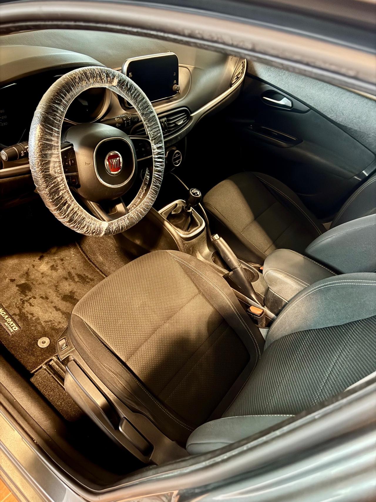 Fiat Tipo 1.6 Mjt S&S 5 porte Lounge