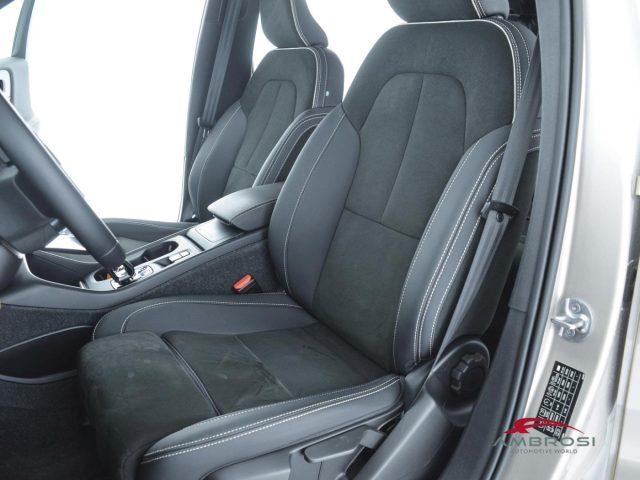 VOLVO XC40 2.0 b3 Core auto