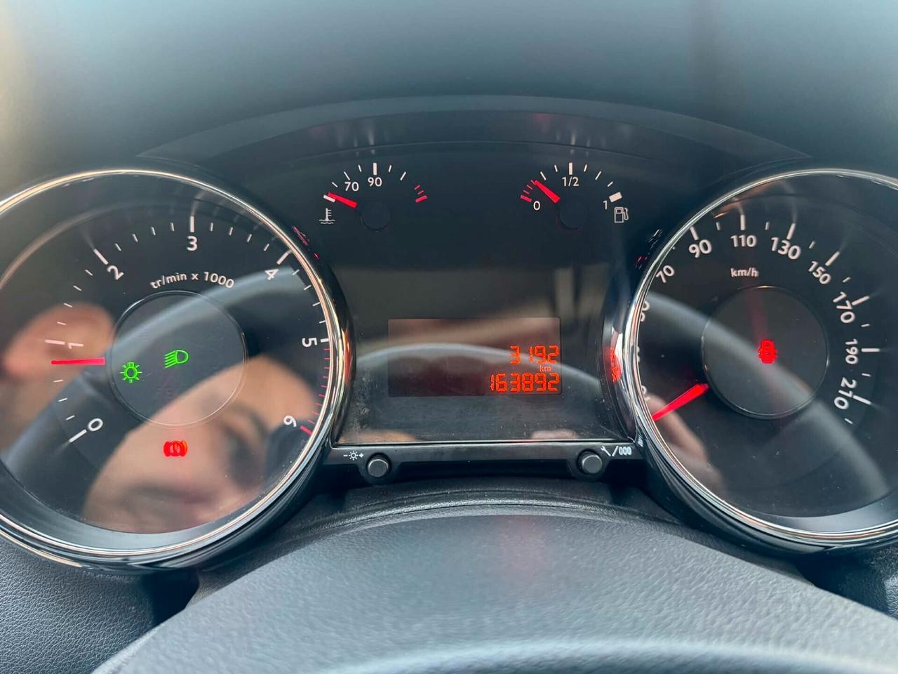 Peugeot 5008 Anno 2011 1.6 Diesel 82 kw