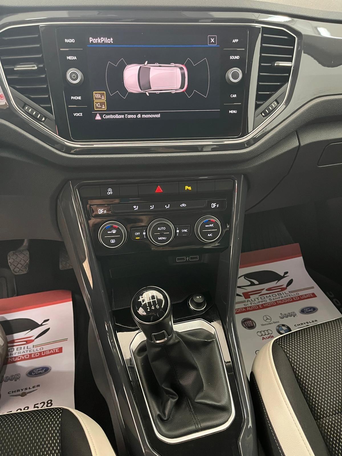 Volkswagen T-Roc 1.6 TDI SCR Business BlueMotion Technology