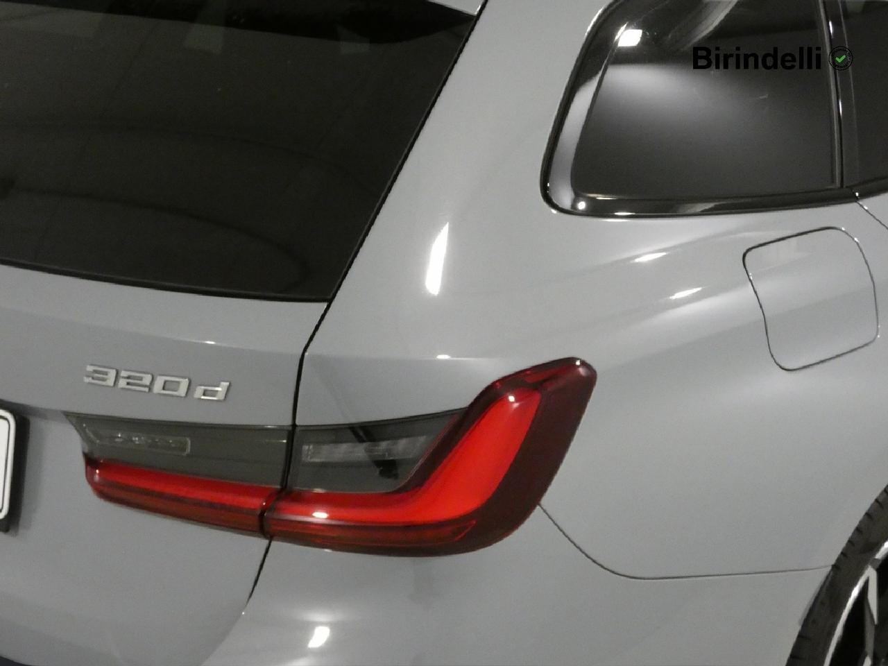 BMW Serie 3(G20/1-80/1) - 320d 48V xDrive Touring Msport Pro