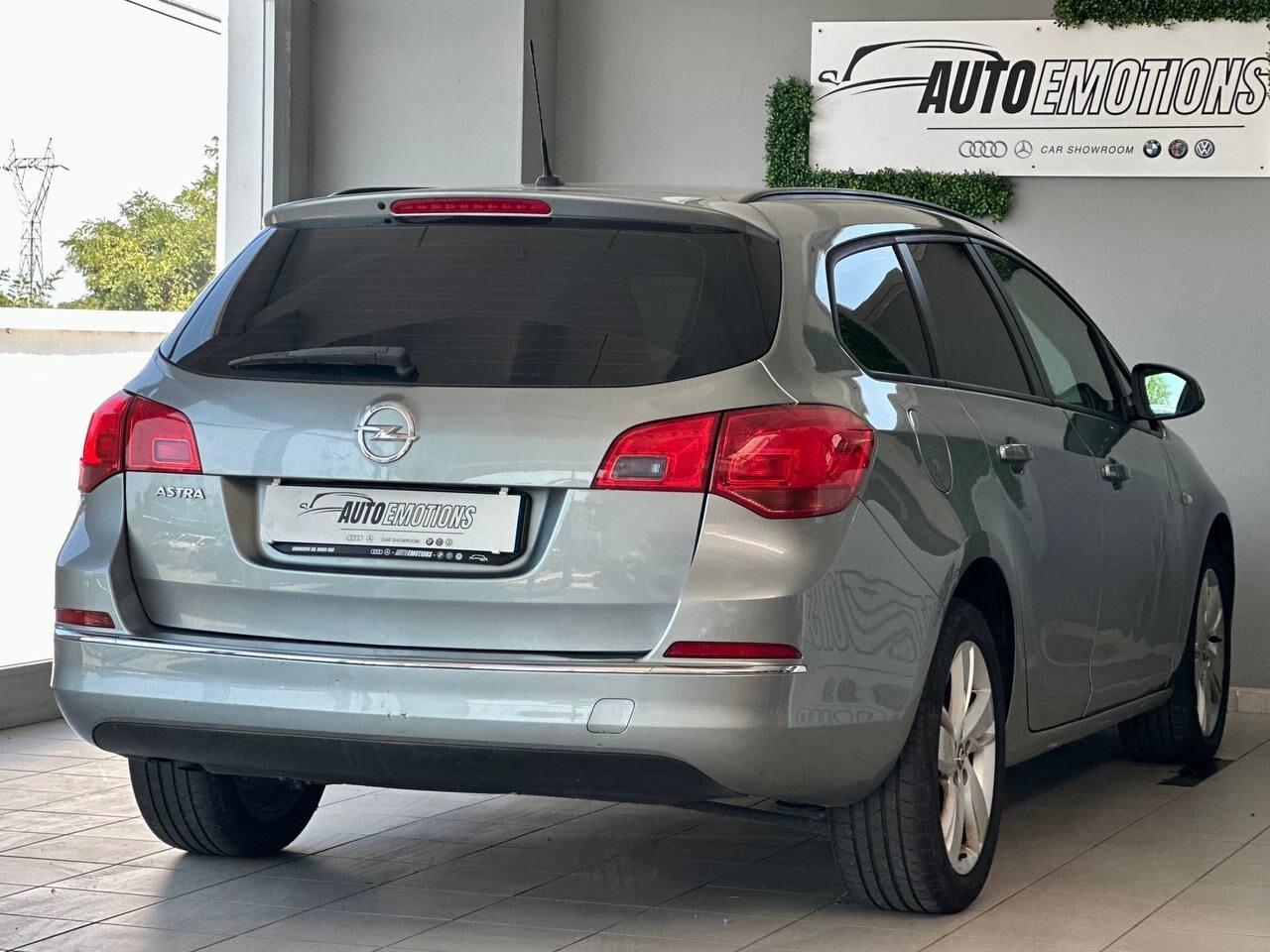 Opel Astra - 1.4 | 120CV