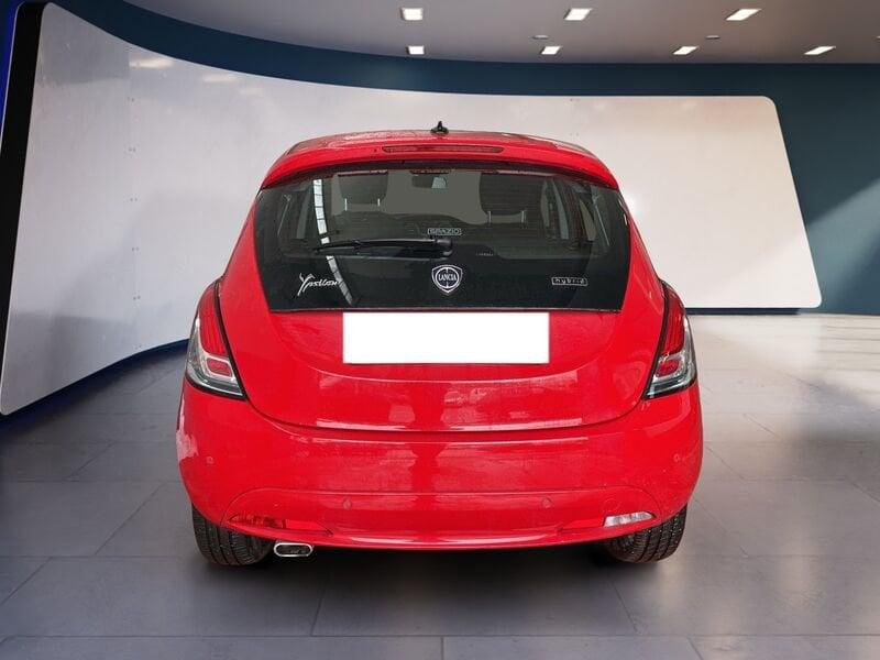 Lancia Ypsilon III 2015 1.0 firefly hybrid Silver s&s 70cv