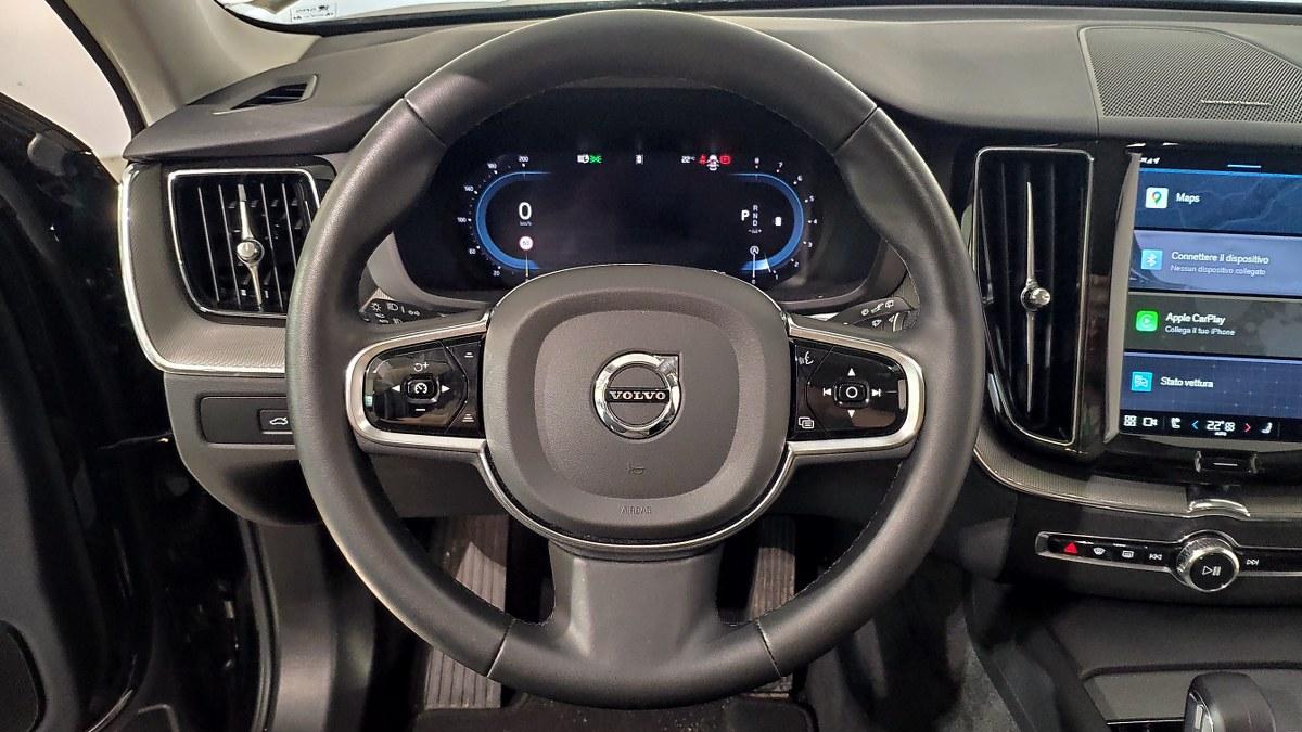 VOLVO Xc60 B4 Mild Hybrid Automatico Plus Dark