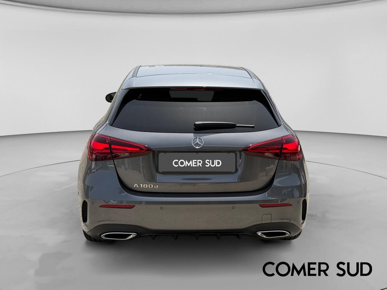 Mercedes-Benz Classe A - W177 2023 - A 180 d AMG Line Premium auto