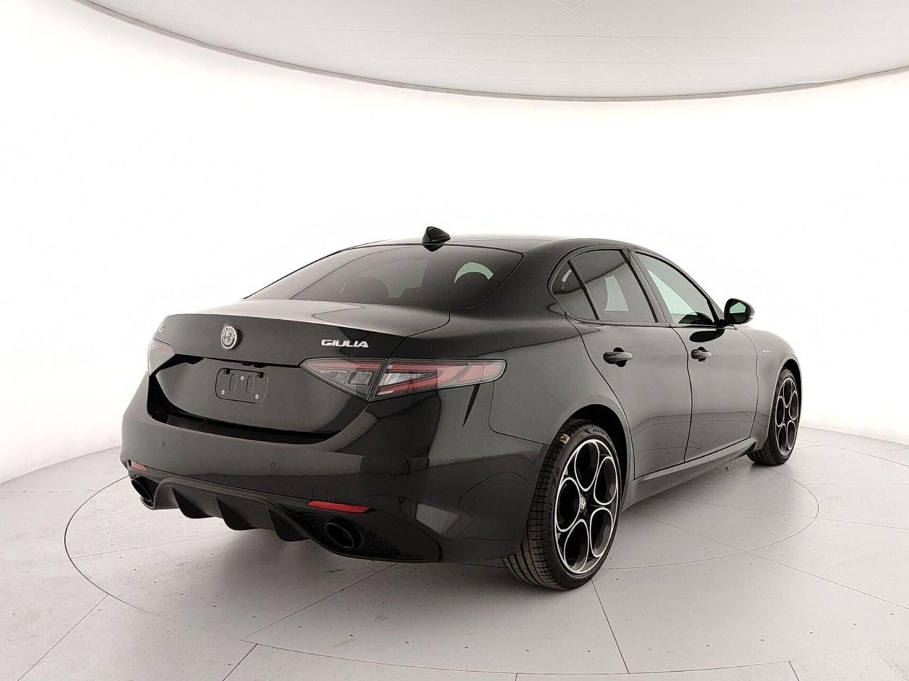 Alfa Romeo Giulia 2.2 Turbodiesel 210 CV AT8 AWD Q4 Veloce