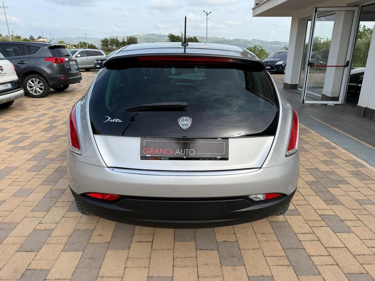 Lancia Delta 1.6 MJT DPF Silver