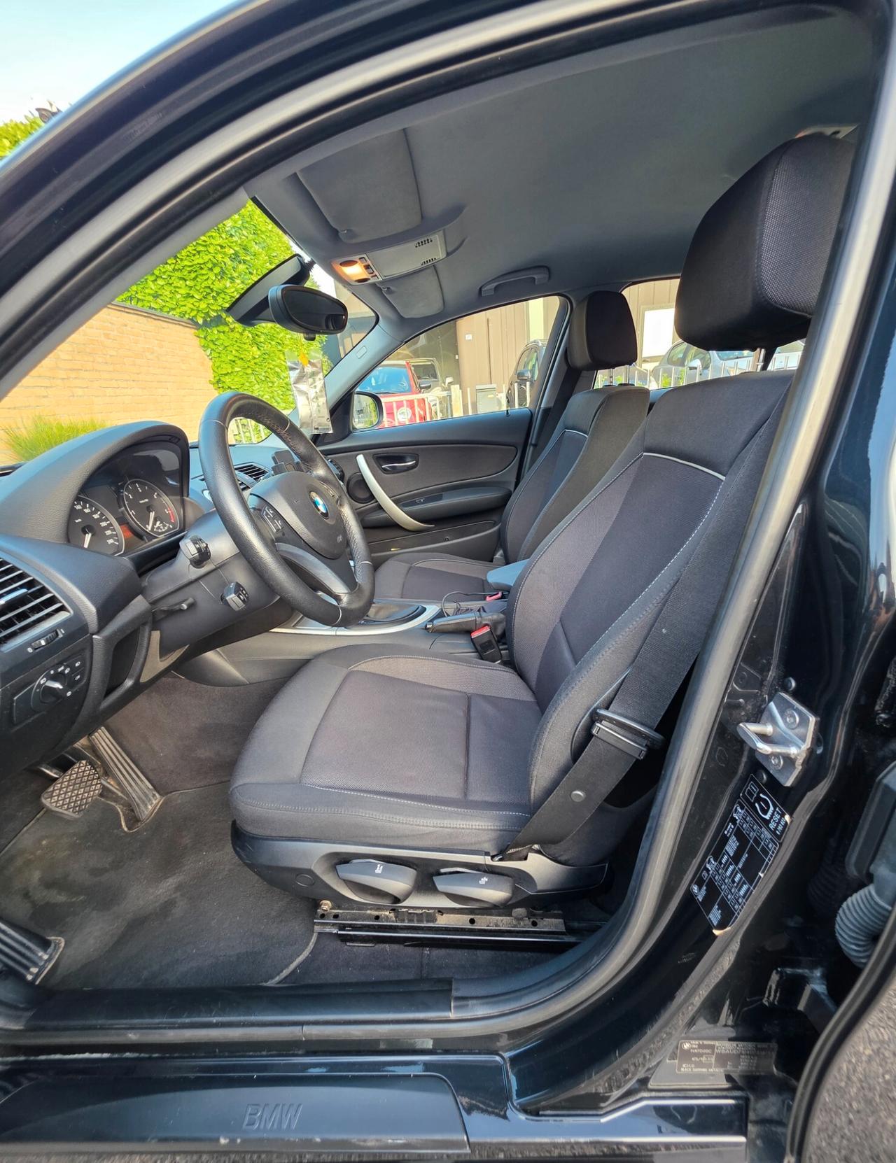 Bmw 118 118d cat 5 porte Futura neopatentati euro5B