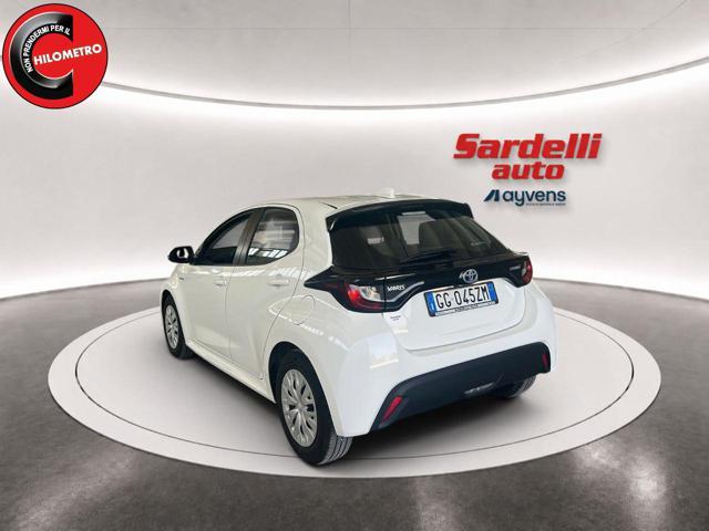 TOYOTA Yaris 1.5 Hybrid 5 porte Business