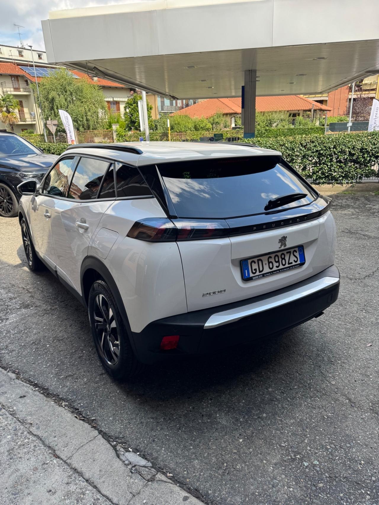 Peugeot 2008 PureTech 100 S&S Allure