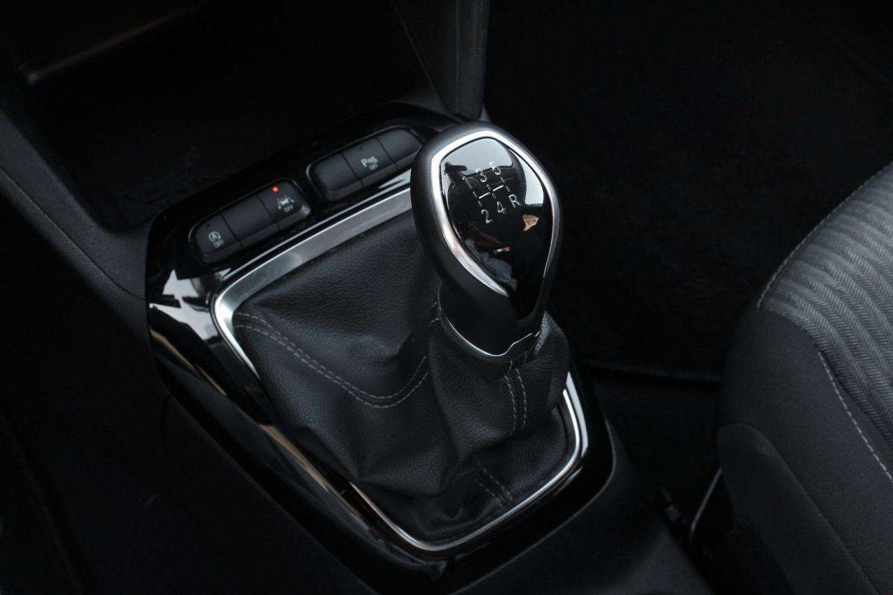 Opel Corsa 1.2 Edition-OK NEOPATENTATI