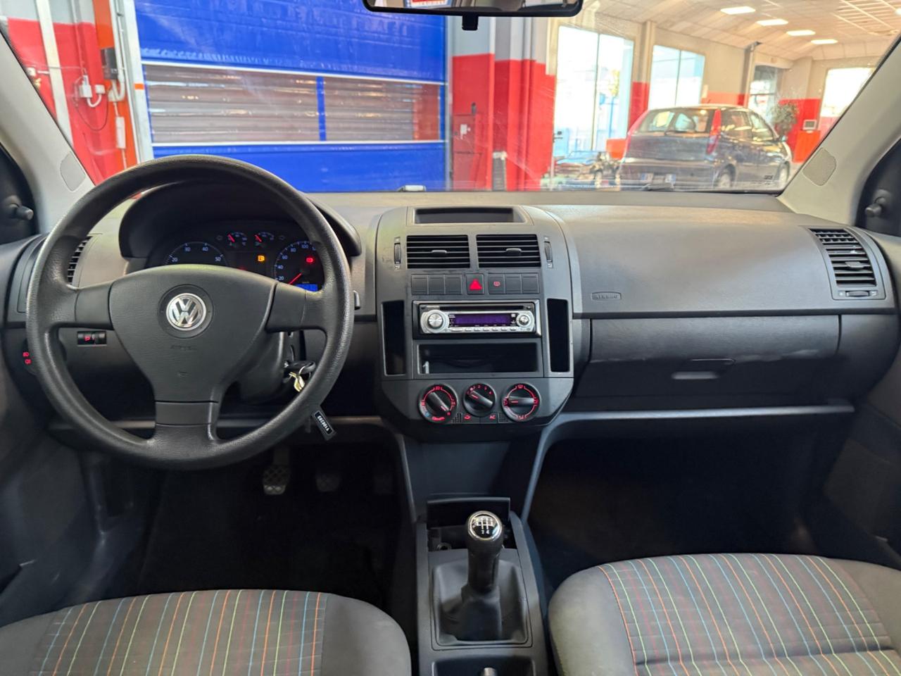 Volkswagen Polo 1.2 5p. Trendline
