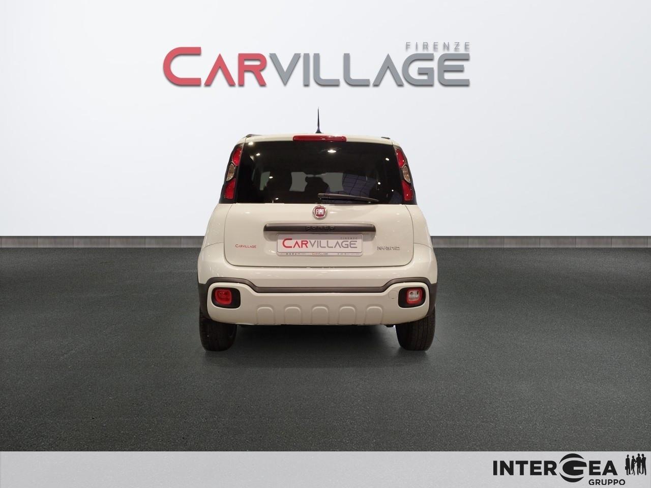 FIAT Panda 1.0 firefly hybrid City Cross s&s 70cv 5p.ti