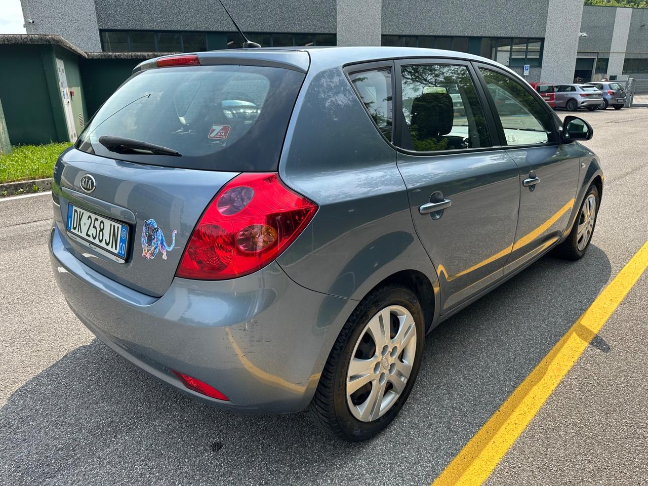 Kia Ceed cee'd 1.4 109CV 5p. EX