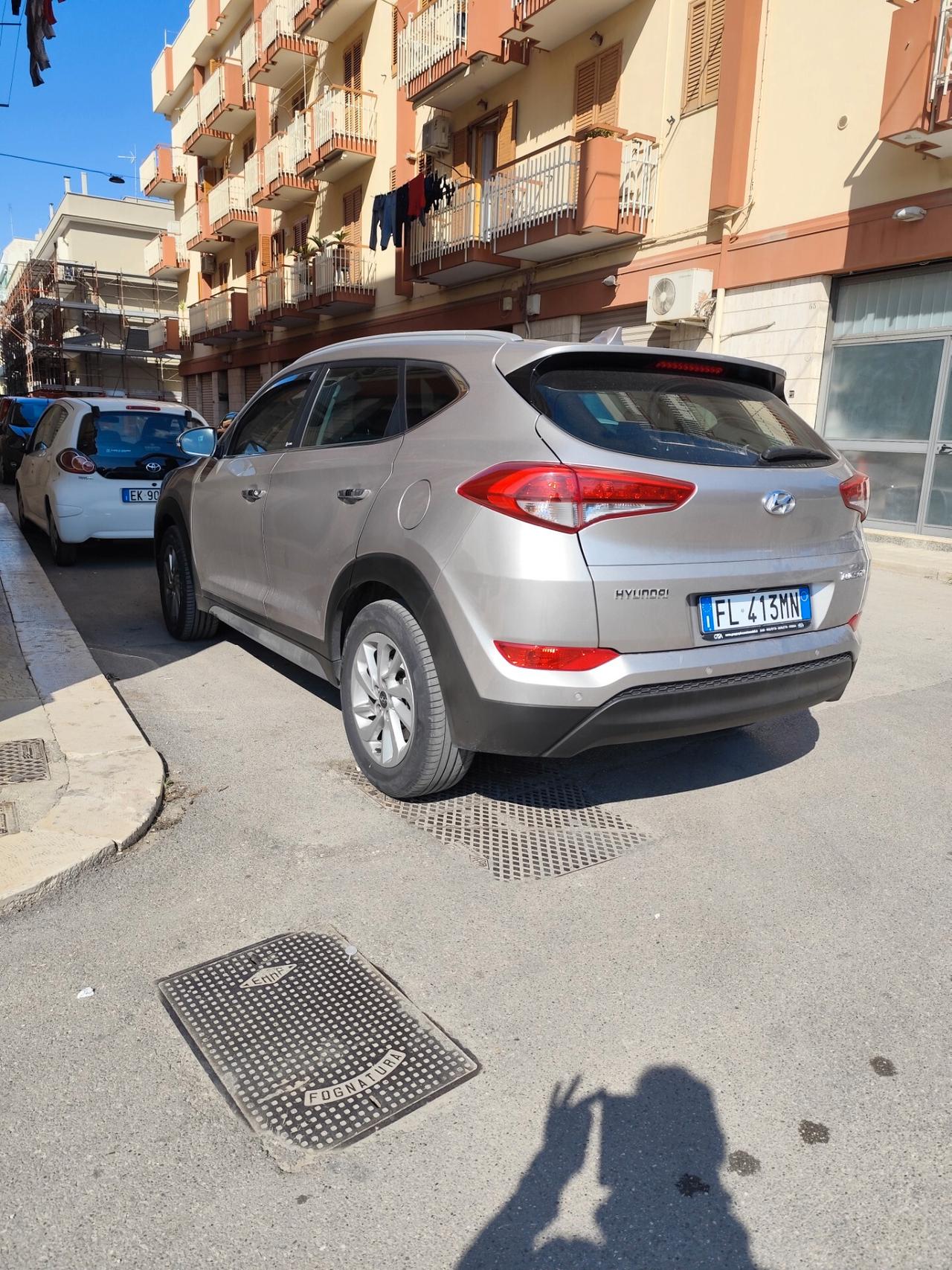Hyundai Tucson 1.7 XPossible Automatica Full Full
