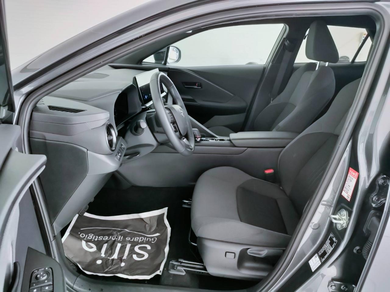 TOYOTA C-HR II 2023 - C-HR 2.0 hev Trend fwd e-cvt