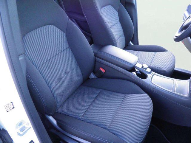 MERCEDES-BENZ B 180 d Automatic Business