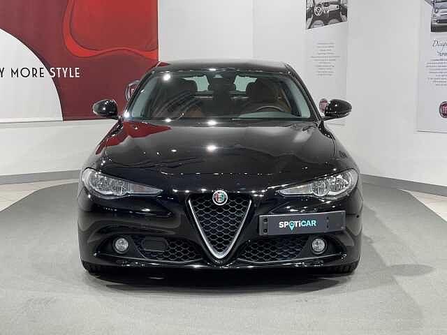 Alfa Romeo Giulia 2.0 Turbo 200 CV AT8 Super