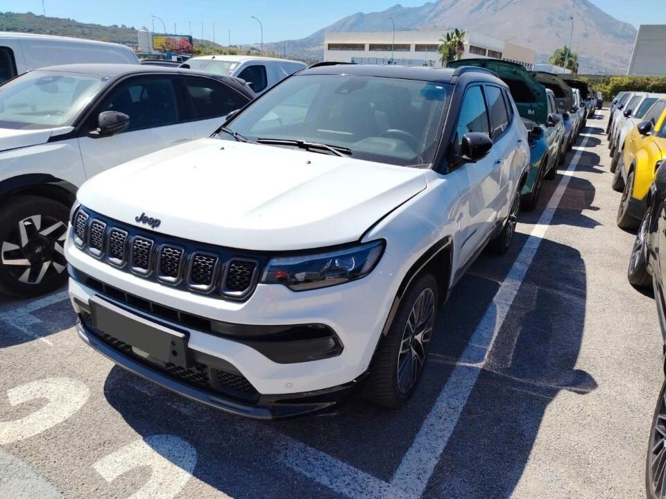 Jeep Compass 1.5 Turbo T4 130 CV Hybrid 2WD Summit Vari Colori