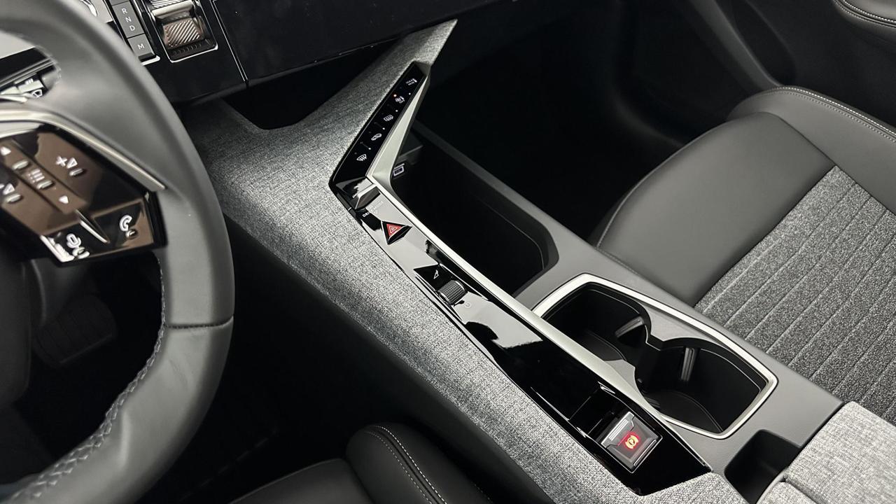 Peugeot 5008 1.2 hybrid Allure 145cv 7p.ti e-dcs6 IN PROMO