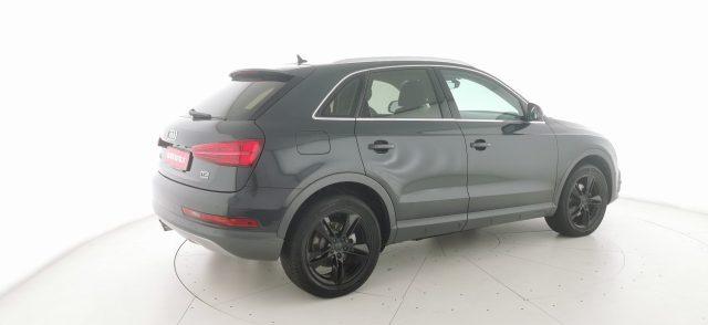 AUDI Q3 40 TFSI quattro S tronic Business Advanced