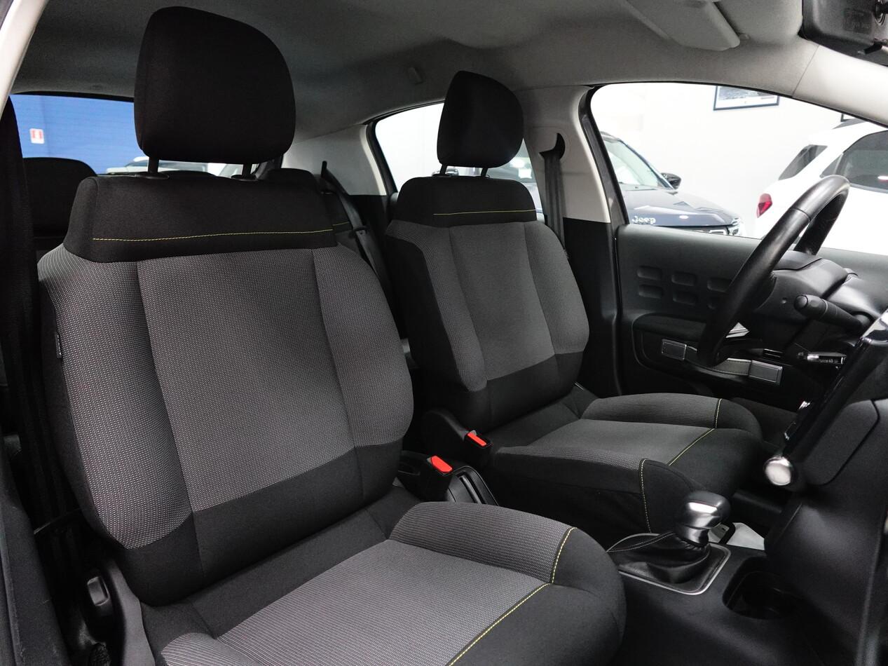 Citroen C3 1.2 PureTECH 110 CV EAT6 SHINE