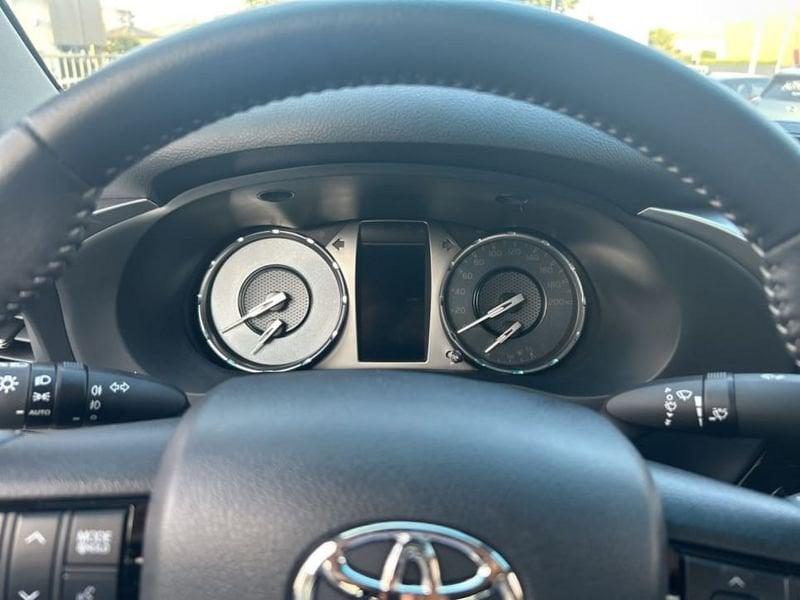 Toyota Hilux 2.4 Diesel AT Double Cab 4WD Lounge MY24
