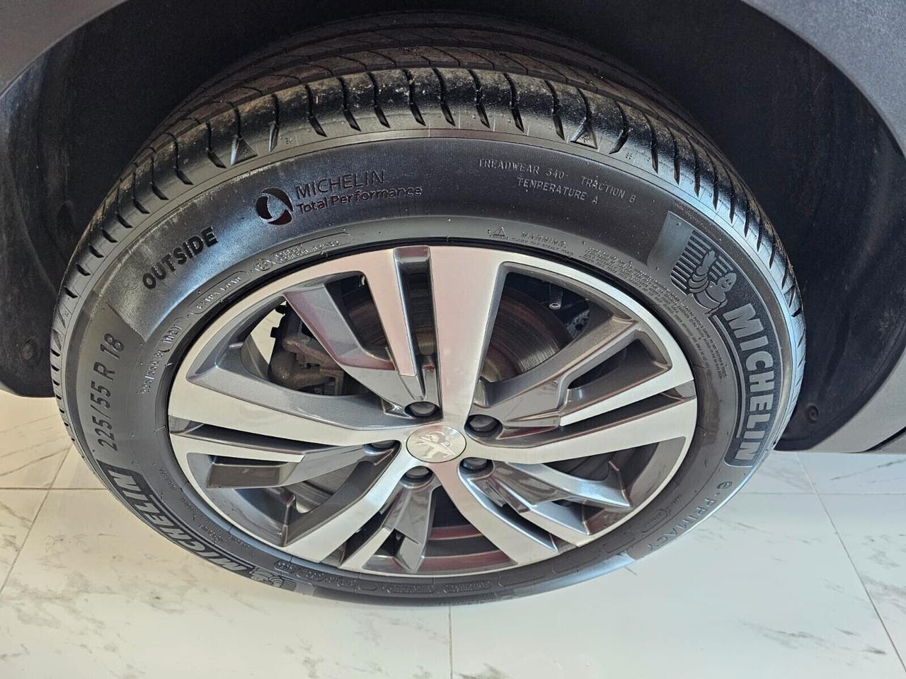 NUOVA PEUGEOT 3008 ALLURE PACK 1.5 BLUE HDI 131CV EAT8