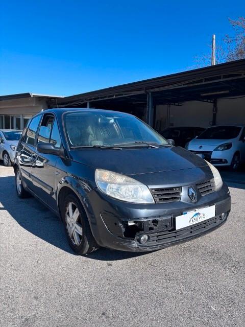 Renault Scenic 1.6 110CV - 2006