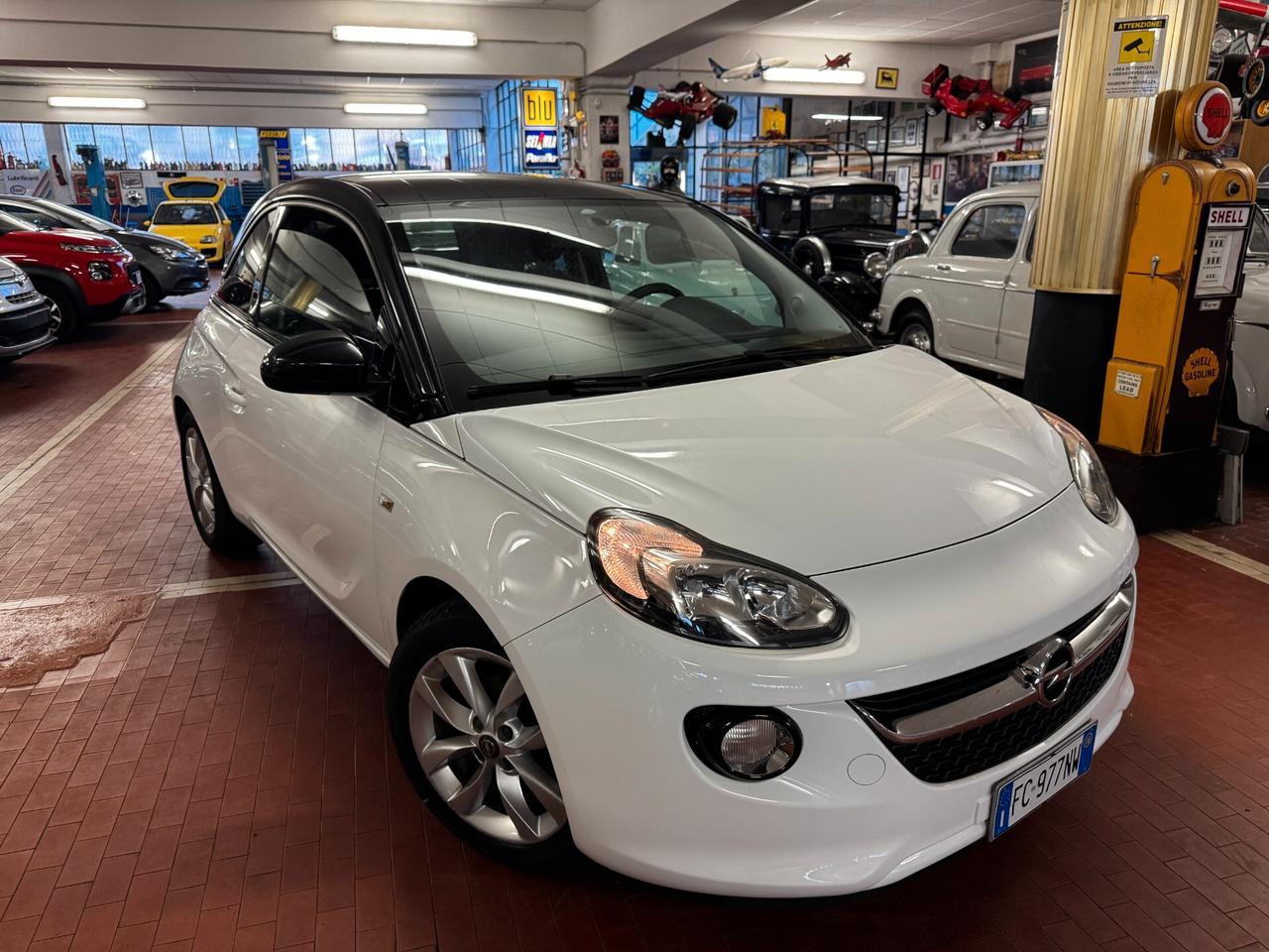 Opel Adam 1.2 70 CV Jam