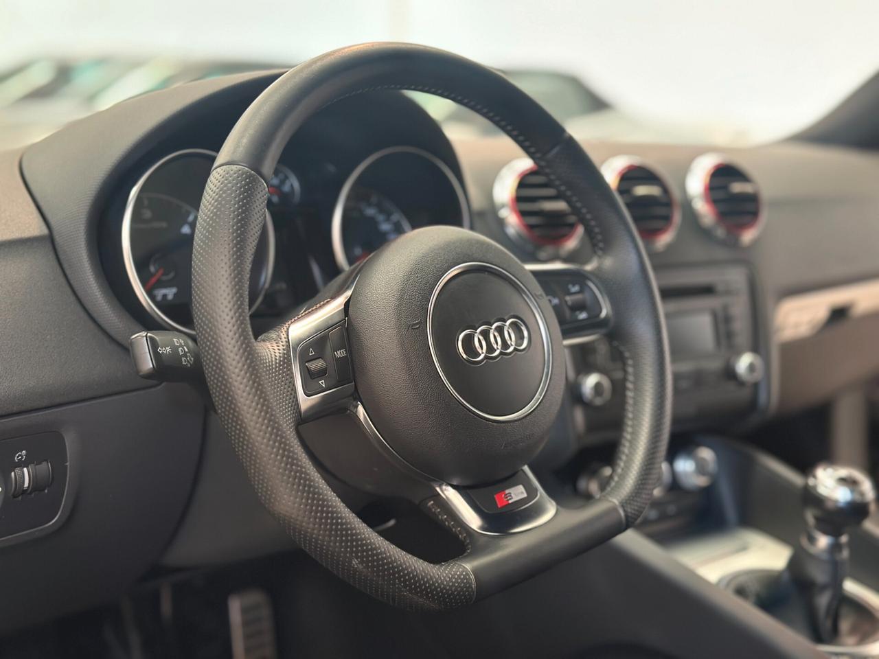 Audi TT Coupé 2.0 TDI quattro Advanced