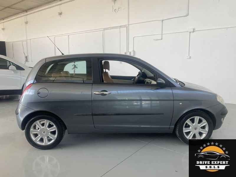 Lancia Ypsilon Ypsilon 1.2 16V Argento