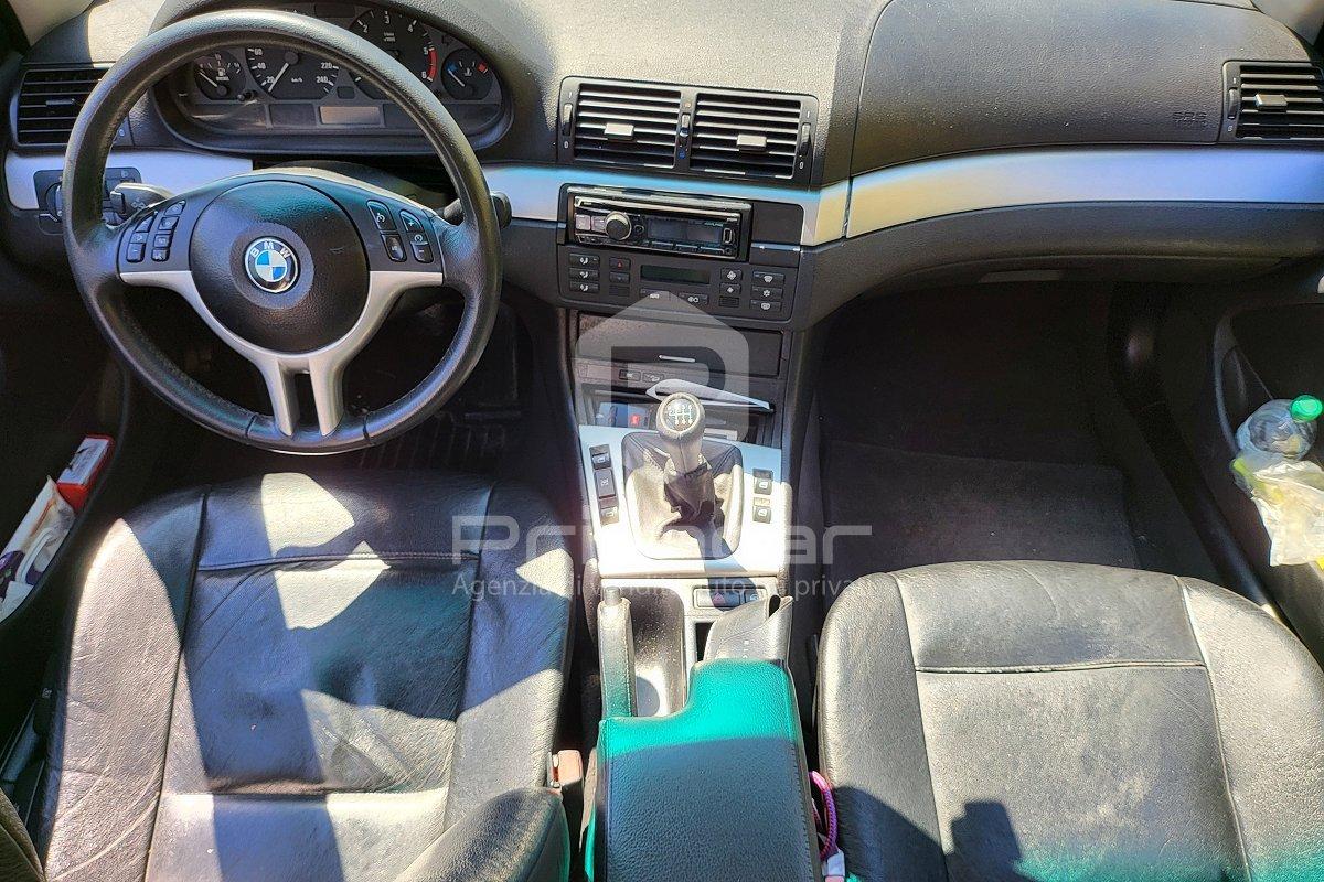 BMW 330xd turbodiesel cat 4 porte Futura